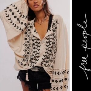 FREE PEOPLE | Embroidered Peasant Top